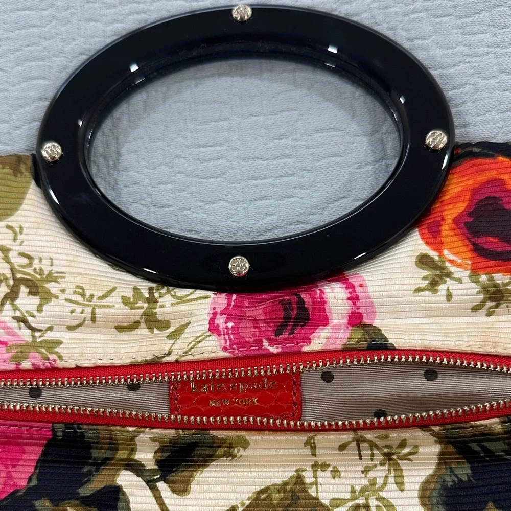 Kate Spade Vintage Floral Tote with Black Handle - Picture 3 of 10